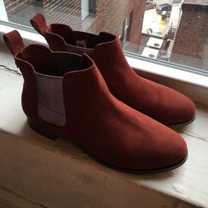 Brand New! NWOT Tom’s Muscat Suede Ella Booties